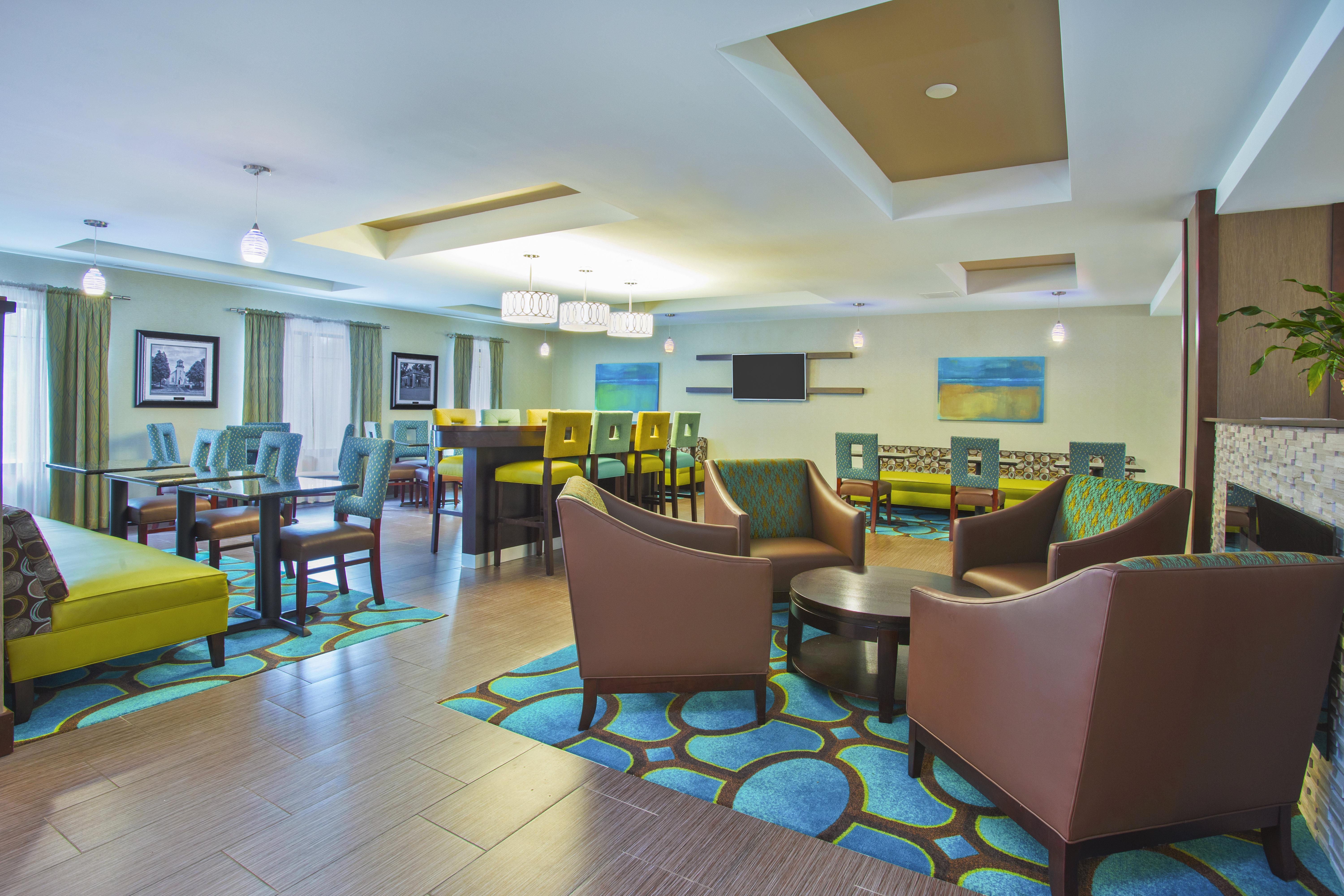 Holiday Inn Express Hastings By Ihg Екстер'єр фото